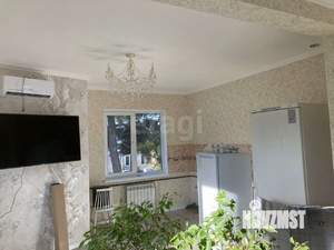 Дом 183м², 3-этажный, участок 10 сот.