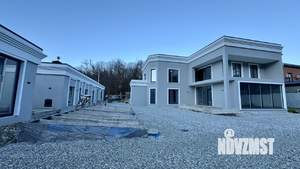 Дом 2250м², 2-этажный, участок 12 сот.