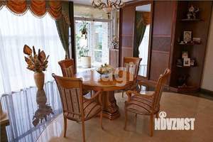 Дом 529м², 3-этажный, участок 6 сот.