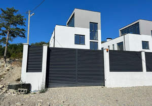 Дом 240м², 3-этажный, участок 4 сот.