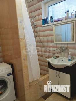 Дом 84м², 2-этажный, участок 6 сот.