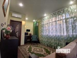 Дом 211м², 3-этажный, участок 1 сот.