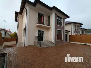 Дом 239м², 2-этажный, участок 3 сот.