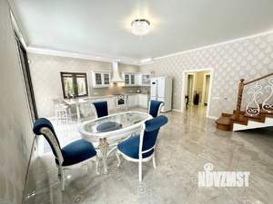 Дом 172м², 2-этажный, участок 9 сот.