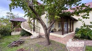 Дом 208м², 2-этажный, участок 8 сот.