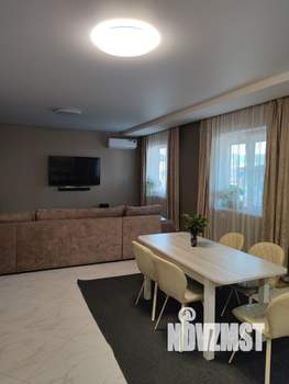 Дом 248м², 2-этажный, участок 6 сот.