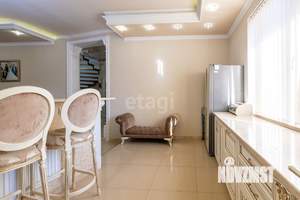 Дом 260м², 3-этажный, участок 4 сот.