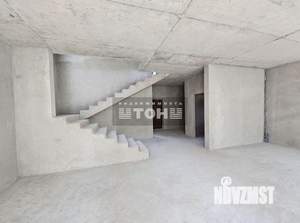 Коттедж 208м², 2-этажный, участок 3 сот.