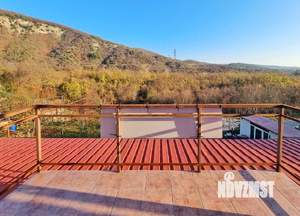 Дом 240м², 2-этажный, участок 8 сот.