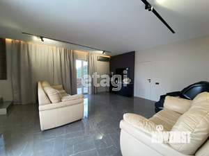 Дом 300м², 2-этажный, участок 6 сот.