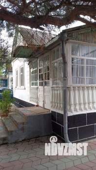 Дом 374м², 3-этажный, участок 10 сот.