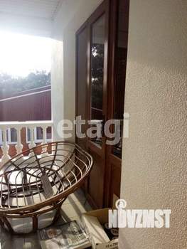 Дом 400м², 3-этажный, участок 6 сот.