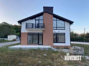 Коттедж 165м², 2-этажный, участок 6 сот.