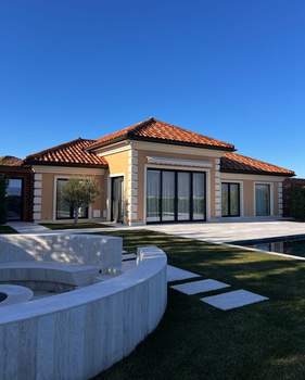 Дом 131м², 1-этажный, участок 7 сот.