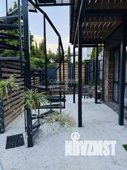 Дом 137м², 2-этажный, участок 6 сот.