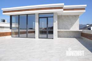 Дом 293м², 3-этажный, участок 4 сот.