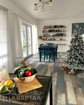 Дом 180м², 2-этажный, участок 5 сот.