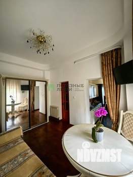 Дом 64м², 2-этажный, участок 6 сот.