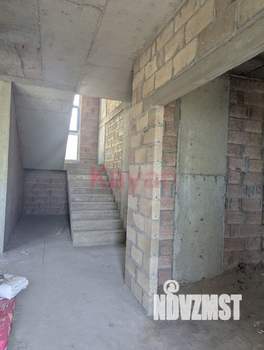 Коттедж 330м², 2-этажный, участок 3 сот.