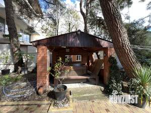 Дом 280м², 2-этажный, участок 6 сот.