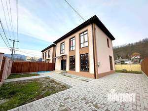 Дом 133м², 5-этажный, участок 3 сот.