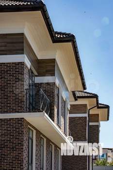 Таунхаус 200м², 3-этажный, участок 1 сот.