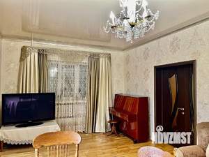 Дом 281м², 3-этажный, участок 11 сот.