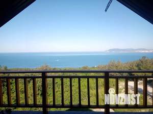 Дом 200м², 3-этажный, участок 4 сот.