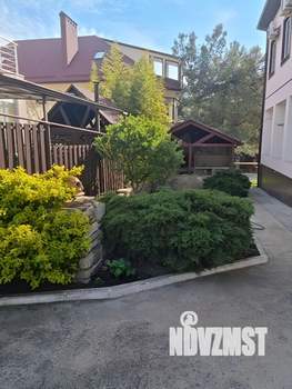 Дом 484м², 3-этажный, участок 4 сот.