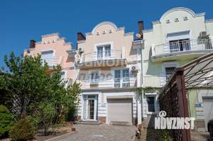 Таунхаус 197м², 3-этажный, участок 2 сот.