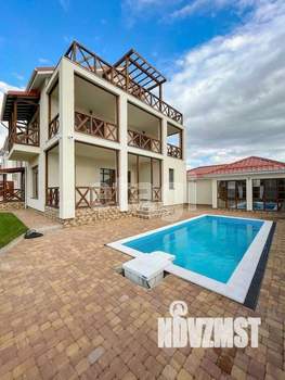 Дом 562м², 3-этажный, участок 2 сот.