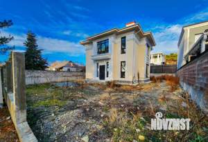 Дом 200м², 2-этажный, участок 4 сот.