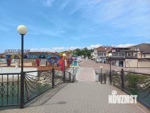 Дом 350м², 2-этажный, участок 3 сот.