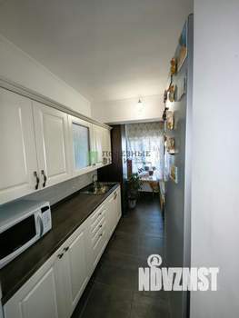 Дом 64м², 2-этажный, участок 6 сот.