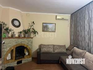 Дом 84м², 2-этажный, участок 6 сот.