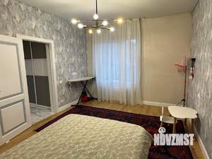 Дом 206м², 2-этажный, участок 3 сот.