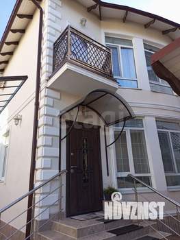 Дом 227м², 2-этажный, участок 3 сот.