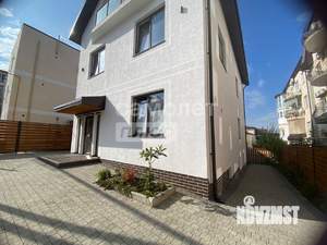 Дом 397м², 4-этажный, участок 4 сот.