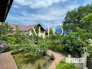 Дом 208м², 2-этажный, участок 7 сот.