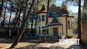 Дом 180м², 2-этажный, участок 9 сот.