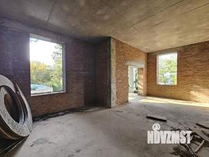 Коттедж 650м², 3-этажный, участок 10 сот.