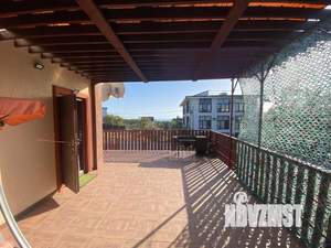 Дом 200м², 3-этажный, участок 4 сот.