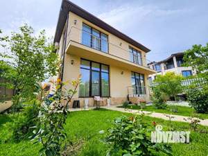 Дом 200м², 2-этажный, участок 4 сот.