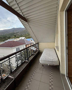 Дом 282м², 3-этажный, участок 4 сот.