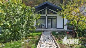 Дом 102м², 1-этажный, участок 4 сот.