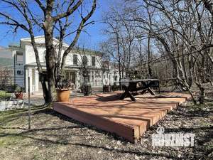 Коттедж 296м², 2-этажный, участок 5 сот.