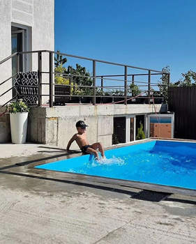 Дом 180м², 2-этажный, участок 6 сот.