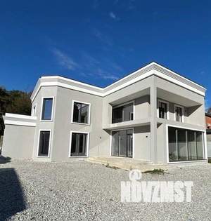 Дом 400м², 2-этажный, участок 12 сот.