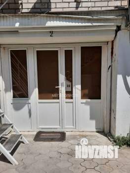 Таунхаус 80м², 3-этажный, участок 1 сот.