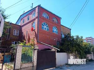 Дом 545м², 4-этажный, участок 305 сот.